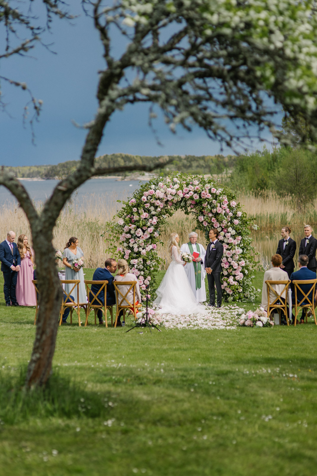 Wedding ceremony photos & video in Mauritzberg Slott Sweden